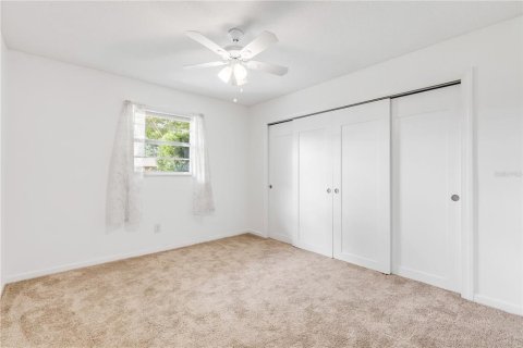 House in New Smyrna Beach, Florida 3 bedrooms, 182.74 sq.m. № 2211399 - photo 25