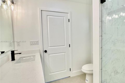 Купить виллу или дом в Саут-Майами, Флорида 4 спальни, № 1994384 - фото 9