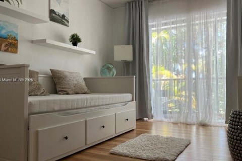 Купить кондоминиум в Халландейл-Бич, Флорида 3 спальни, 162.58м2, № 1926510 - фото 24