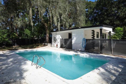 House in Orlando, Florida 3 bedrooms, 130.43 sq.m. № 2416975 - photo 5