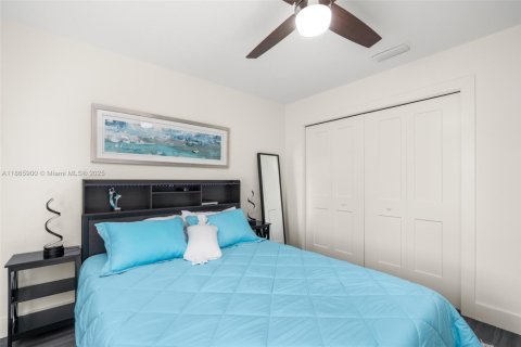 House in Sebring, Florida 3 bedrooms, 152.36 sq.m. № 1924365 - photo 24