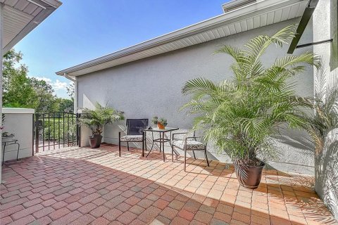 Casa en venta en Kissimmee, Florida, 2 dormitorios, 139.26 m2 № 1854556 - foto 6