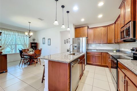 Casa en venta en Kissimmee, Florida, 2 dormitorios, 139.26 m2 № 1854556 - foto 12