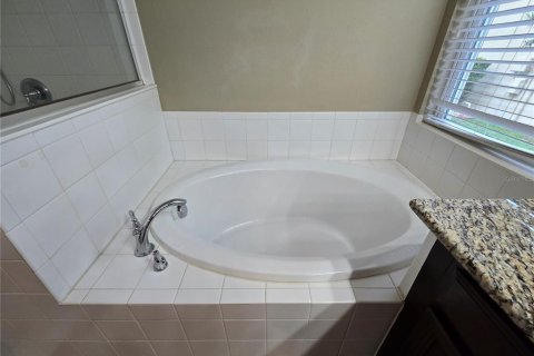 Снять в аренду виллу или дом в Уэсли-Чепел, Флорида 4 спальни, 242.66м2, № 1828074 - фото 20