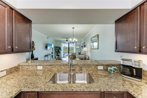 Copropriété à vendre à Lakewood Ranch, Floride: 2 chambres, 104.14 m2 № 1905718 - photo 11