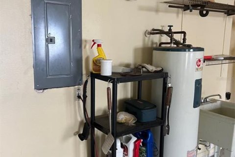 Купить виллу или дом в Ориндж-Сити, Флорида 11 комнат, 219.81м2, № 2148848 - фото 20