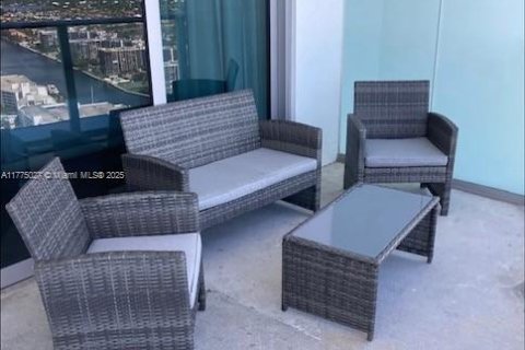 Condominio en venta en Hollywood, Florida, 2 dormitorios, 104.89 m2 № 2077176 - foto 11