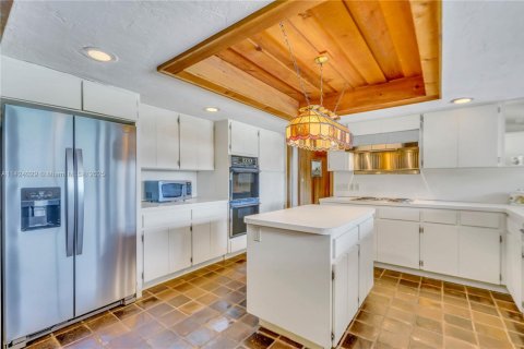 Villa ou maison à vendre à Miami, Floride: 4 chambres, 479.84 m2 № 1938502 - photo 30