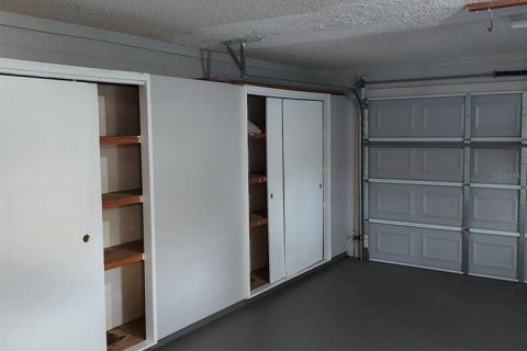 Villa ou maison à louer à Tampa, Floride: 4 chambres, 166.57 m2 № 2420121 - photo 3