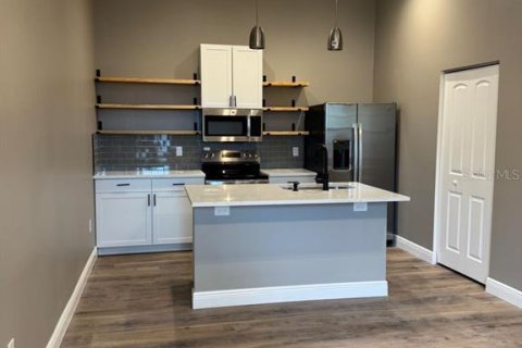 Apartment in Bradenton, Florida 3 bedrooms, 102.19 sq.m. № 1636470 - photo 6