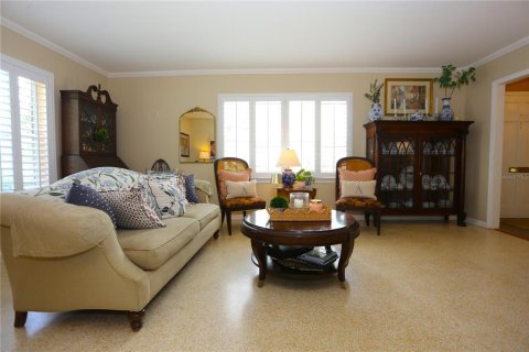 Villa ou maison à vendre à Tampa, Floride: 4 chambres, 269.14 m2 № 2349222 - photo 2