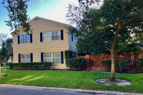 Villa ou maison à Tampa, Floride 4 chambres, 269.14 m2 № 2349222