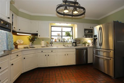 Villa ou maison à vendre à Tampa, Floride: 4 chambres, 269.14 m2 № 2349222 - photo 6
