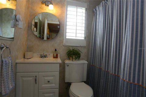 Villa ou maison à vendre à Tampa, Floride: 4 chambres, 269.14 m2 № 2349222 - photo 11