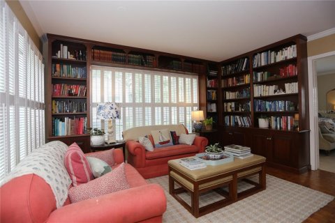 Villa ou maison à vendre à Tampa, Floride: 4 chambres, 269.14 m2 № 2349222 - photo 4