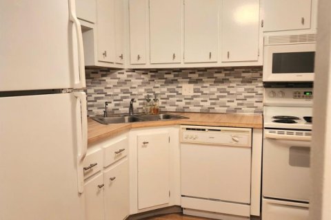 Copropriété à louer à Deerfield Beach, Floride: 2 chambres, 90.3 m2 № 2439307 - photo 2