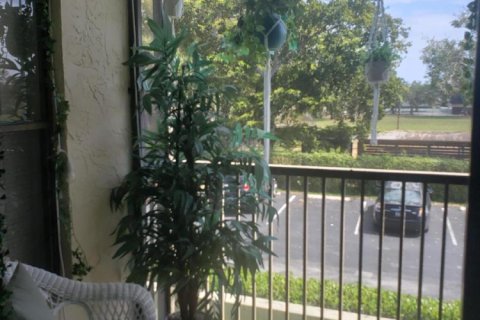 Copropriété à louer à Deerfield Beach, Floride: 2 chambres, 90.3 m2 № 2439307 - photo 14