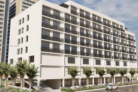 Propiedad comercial en venta en Miami, Florida № 2055077 - foto 3