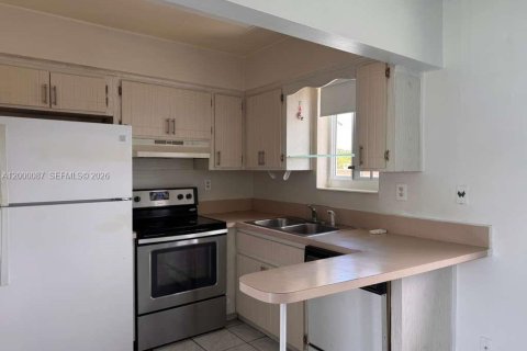 Снять в аренду кондоминиум в Холливуд, Флорида 1 спальня, 59.46м2, № 2065238 - фото 7