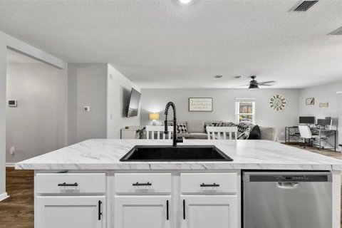 Villa ou maison à vendre à Bunnell, Floride: 3 chambres, 159.61 m2 № 1799792 - photo 21