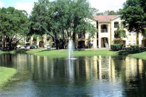 Appartement à louer à Tampa, Floride: 2 chambres, 80.64 m2 № 2424164 - photo 9