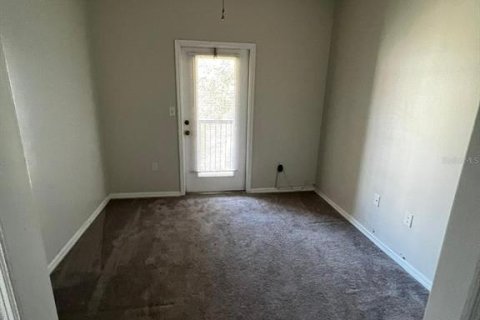 Appartement à louer à Tampa, Floride: 2 chambres, 80.64 m2 № 2424164 - photo 2