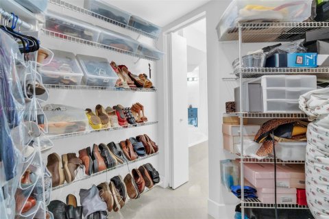 Condo in Aventura, Florida, 3 bedrooms № 1946060 - photo 24