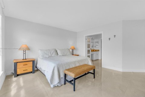 Condo in Aventura, Florida, 3 bedrooms № 1946060 - photo 18