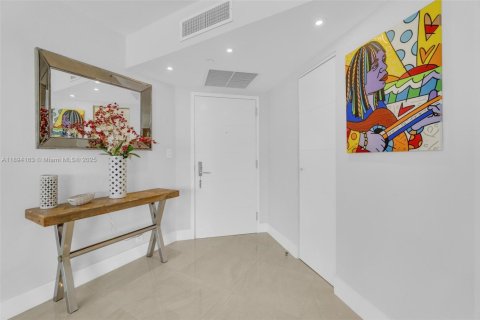 Condo in Aventura, Florida, 3 bedrooms № 1946060 - photo 4