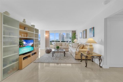 Condo in Aventura, Florida, 3 bedrooms № 1946060 - photo 6