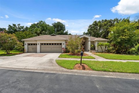 House in Clearwater, Florida 4 bedrooms, 232.07 sq.m. № 1797228 - photo 5