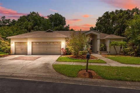 House in Clearwater, Florida 4 bedrooms, 232.07 sq.m. № 1797228 - photo 2