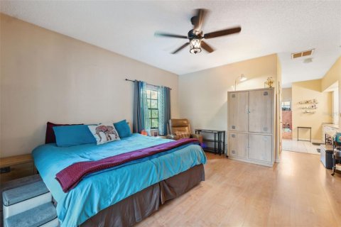 House in Clearwater, Florida 4 bedrooms, 232.07 sq.m. № 1797228 - photo 25