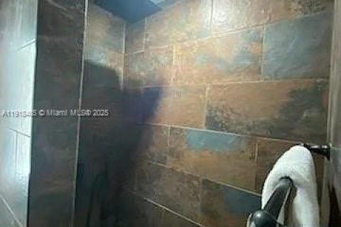 Снять в аренду виллу или дом в Дания-Бич, Флорида 4 спальни, 147.44м2, № 1973201 - фото 3