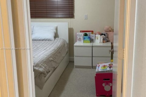 Touwnhouse à vendre à Hollywood, Floride: 2 chambres, 115.29 m2 № 2012827 - photo 25