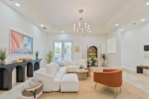 Condo in Coral Gables, Florida, 3 bedrooms  № 1998093 - photo 4