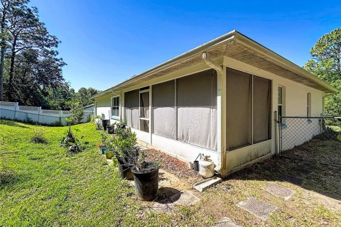 House in Citrus Springs, Florida 3 bedrooms, 125.6 sq.m. № 2220478 - photo 21