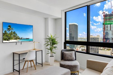 Copropriété à vendre à Miami, Floride: 1 chambre, 49.24 m2 № 2258025 - photo 9