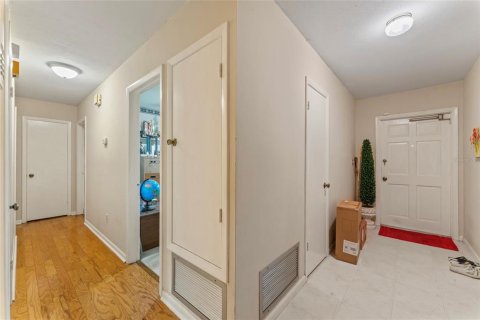 Casa en venta en Tampa, Florida, 3 dormitorios, 157.84 m2 № 1846757 - foto 17