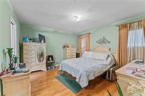 Casa en venta en Tampa, Florida, 3 dormitorios, 157.84 m2 № 1846757 - foto 18