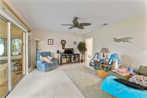 Casa en venta en Tampa, Florida, 3 dormitorios, 157.84 m2 № 1846757 - foto 9