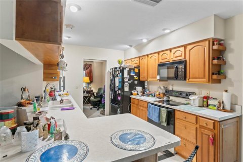 Casa en venta en Tampa, Florida, 3 dormitorios, 157.84 m2 № 1846757 - foto 16