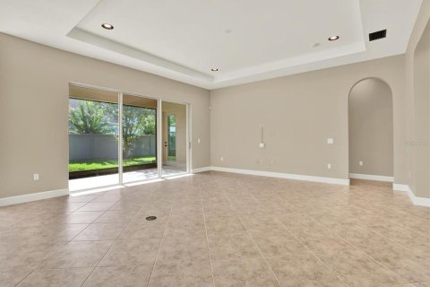 House in Wesley Chapel, Florida 4 bedrooms, 270.81 sq.m. № 1804658 - photo 16