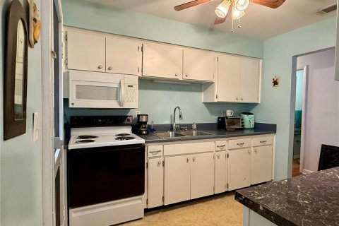 Casa en venta en Lehigh Acres, Florida, 2 dormitorios, 75.81 m2 № 2166678 - foto 8