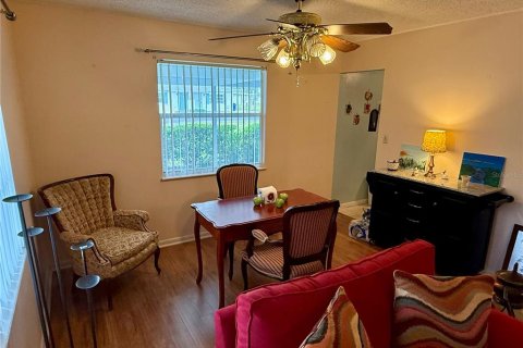 Casa en venta en Lehigh Acres, Florida, 2 dormitorios, 75.81 m2 № 2166678 - foto 10