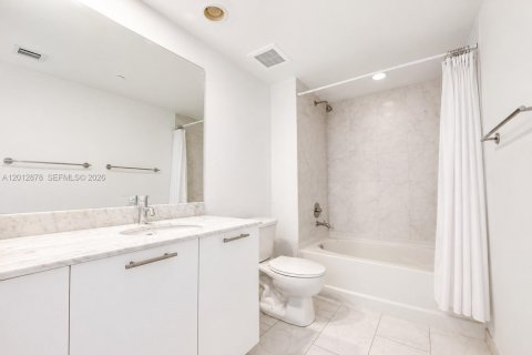 Copropriété à louer à Miami, Floride: 1 chambre, 59.36 m2 № 2076360 - photo 10