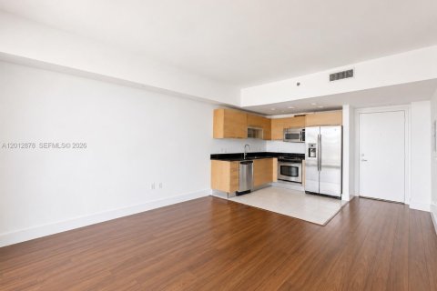 Copropriété à louer à Miami, Floride: 1 chambre, 59.36 m2 № 2076360 - photo 3
