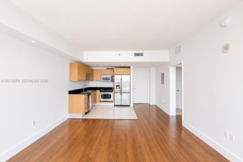 Copropriété à louer à Miami, Floride: 1 chambre, 59.36 m2 № 2076360 - photo 4