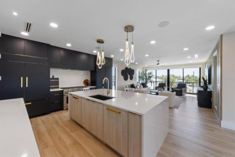 Villa ou maison à vendre à Sarasota, Floride: 6 chambres, 495.26 m2 № 2203089 - photo 18