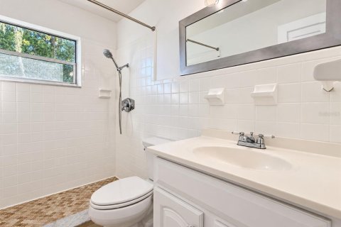 Villa ou maison à louer à Altamonte Springs, Floride: 3 chambres, 151.15 m2 № 2416802 - photo 21